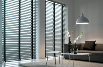 Horizontale jaloezieën | Spelen met lichtinval en sfeer Horizontale jaloezieën